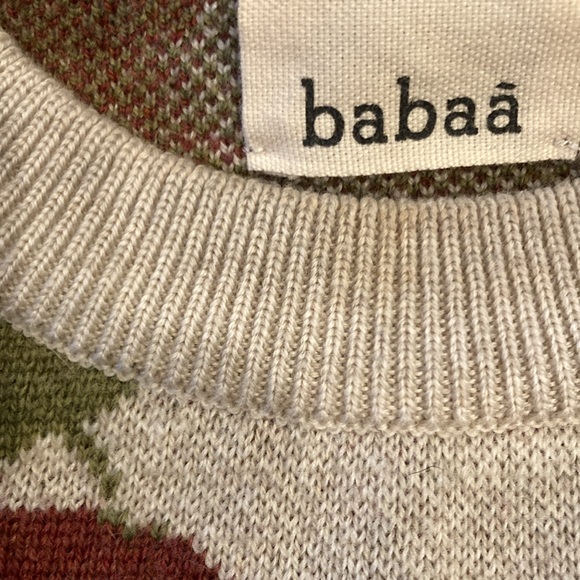 Babaa heavy weight merino wool sweatshirt in Winter Flowers. - Picture 3 of 3